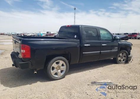 2010 Chevrolet Silverado C1500 Lt from USA, damaged, VIN 3GCRCSE01AG292483